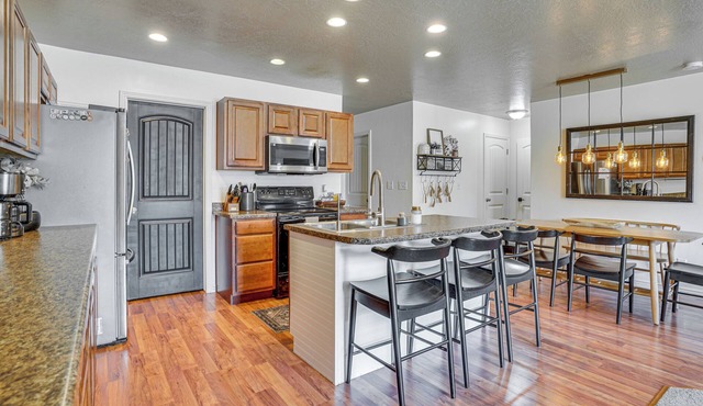 Spanish Fork Retreat w/Smart TVs Near Trails! in Spanish Fork