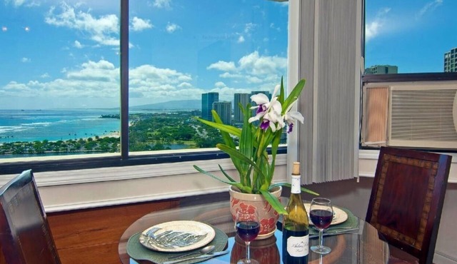 Spectacular Ocean Views- Great Location-Free Parking- Full Kitchen -Washer/Dryer