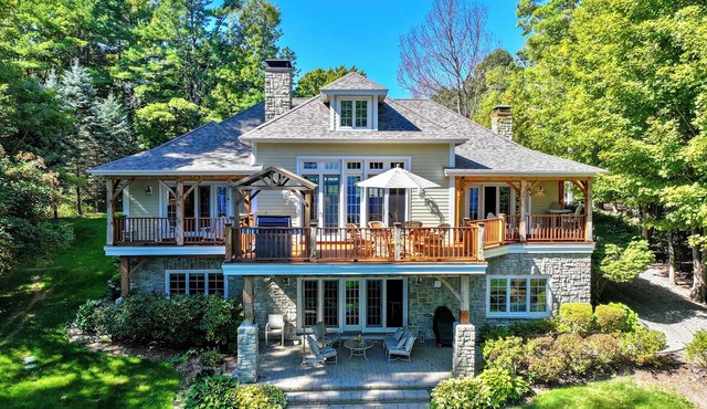 Spectacular Views! Luxe Lakefront Gem in Willsboro