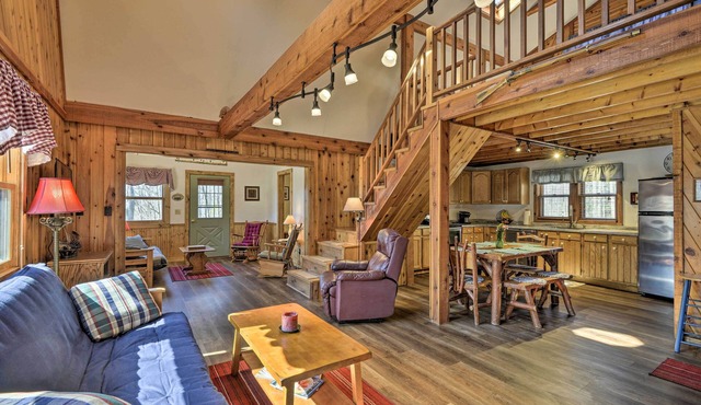 Springwater Cabin Near Hiking, Lakes, & Vineyards