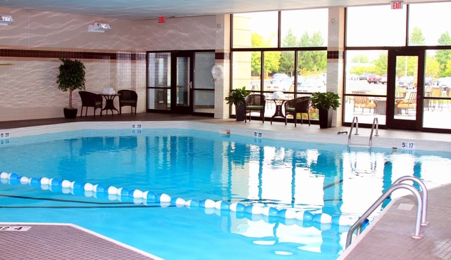 Studio Suite Near Syracuse University | Free Breakfast + Business Center