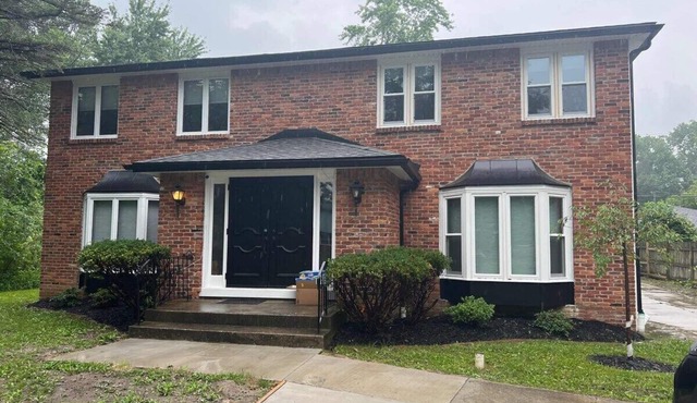 Stunning 6-Bedroom Modern Home, Perfect for Wedding Party/Family Reunion