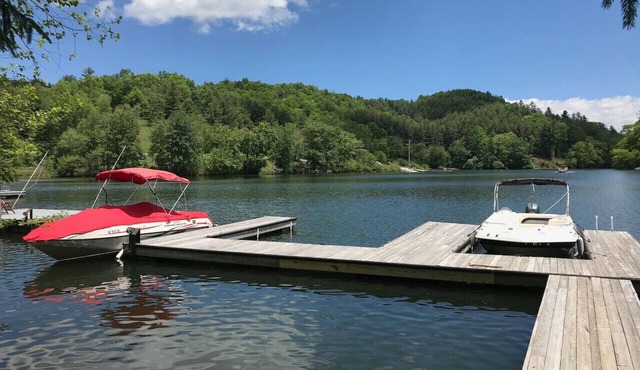 Stunning Modern Rustic Lake Retreat PRVT BOAT SLIP