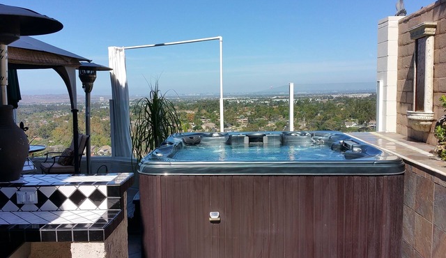 Stunning Panoramic View Home With Jacuzzi And Perfect South OC Location