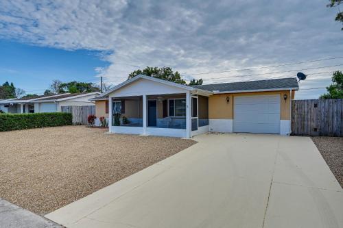Stylish Port Richey Home ~ 8 Mi to Beach Park!