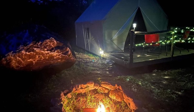 Sugar Brook “Off Grid” Glamping