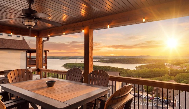 Sunset Rock! Lake View!