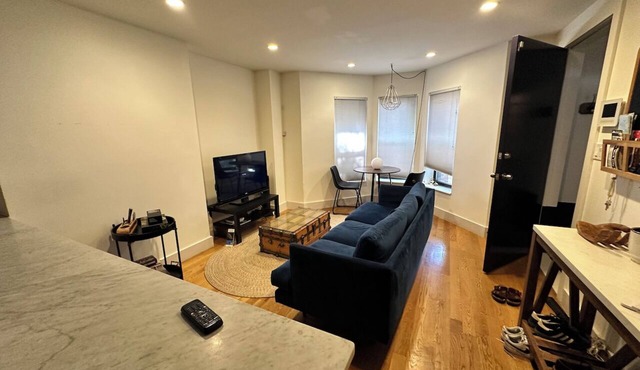 Super Hosted Brooklyn Flat near the L Train