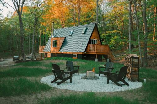 The A-Frame on Pudding Hill - with Hot Tub and Outdoor Shower