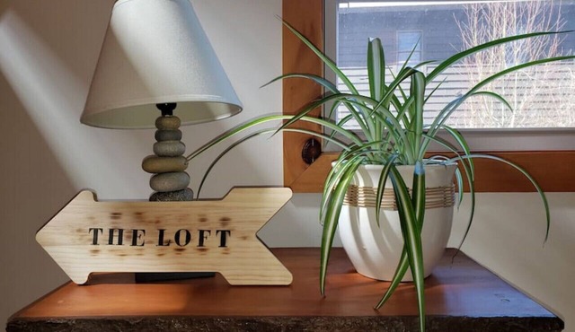 The Loft - Keene | Modernized Private Guesthouse in Town | Centrally Located to Major Trailheads
