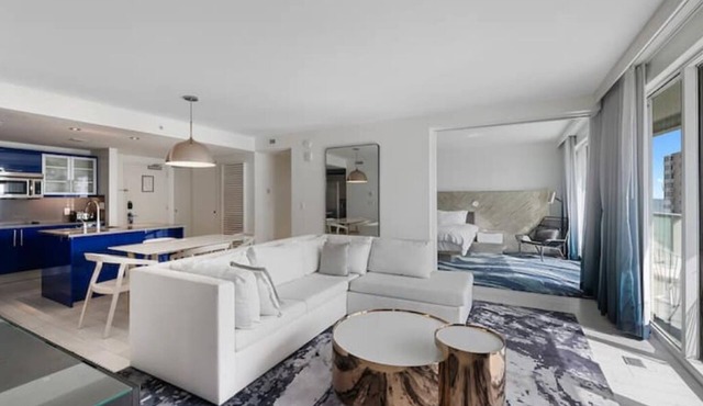 The Luxurious W hotel Residence Beachfront Condo Oasis