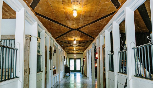 The Old Catskill Game Farm Inn