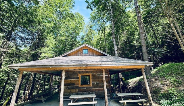 The Rustic Ave. Red River Gorge