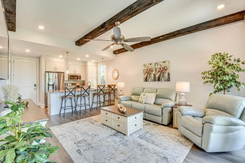 Toccoa Condo on Golf Course w/Patio & Grill in Toccoa