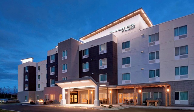 TownePlace Suites by Marriott Grand Rapids Airport