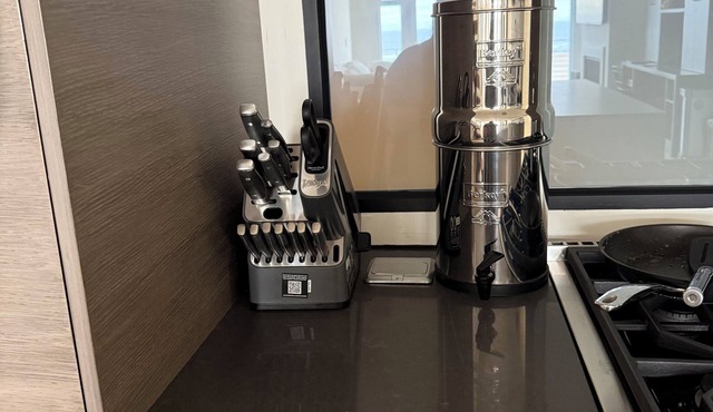 Tremendous 3-bedroom condo with WiFi in Marina del Rey