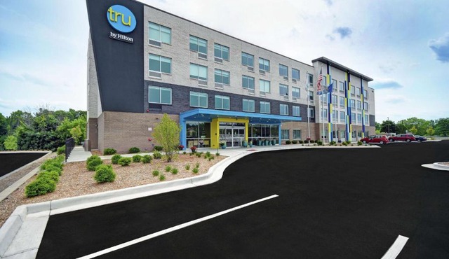 Tru By Hilton Grand Rapids Airport
