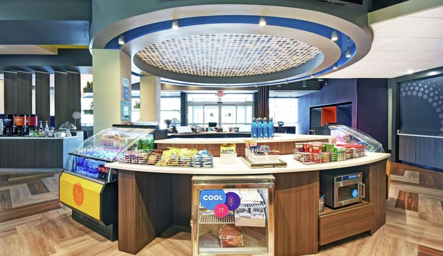 Tru by Hilton Grand Rapids Airport