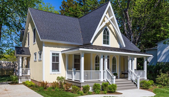 Tuck'd Away - Newly Built Vacation Home Located in Downtown Saugatuck