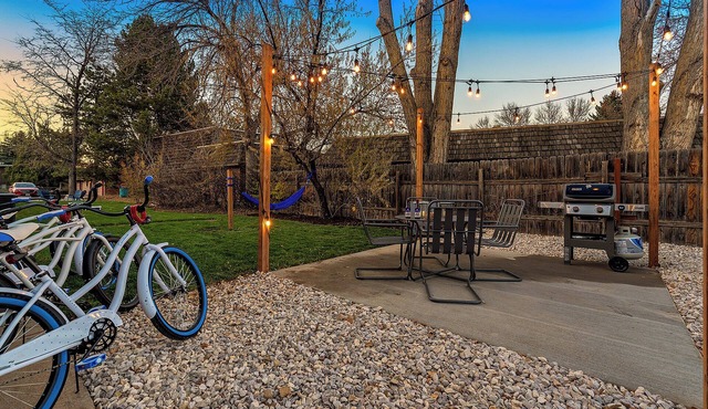 Ultimate Group Getaway | Big Yard, Fire Pit, Grill