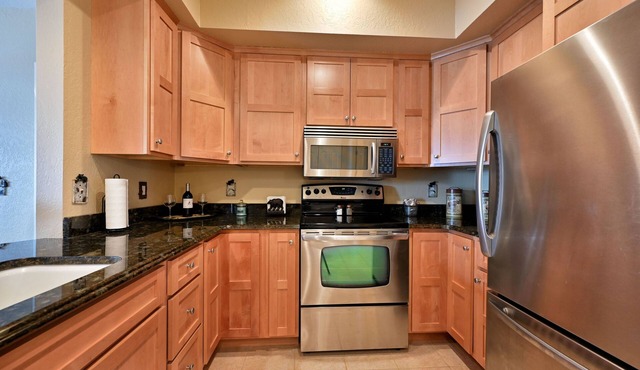 Unit 433a 1 Bd/1 Ba Condo 1 Bedroom Condo by RedAwning