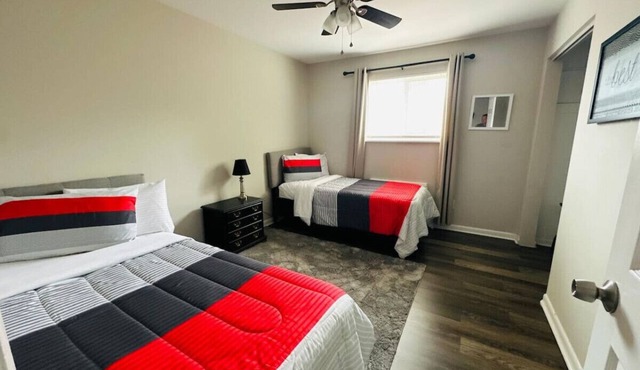 Updated 2BR 15 Min to Downtown Cincinnati | 30+ Day Stays Welcome