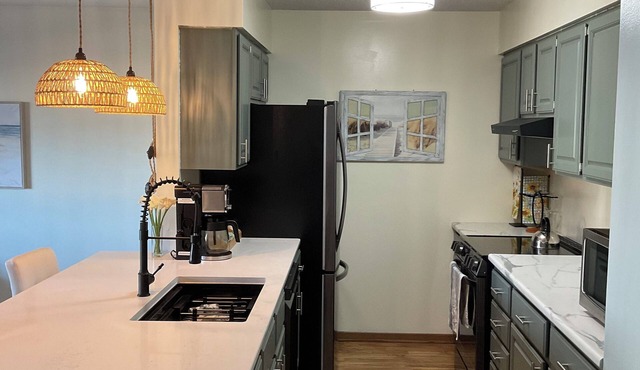 Upper level, one bedroom, one bath condo, with Lake Superior views.