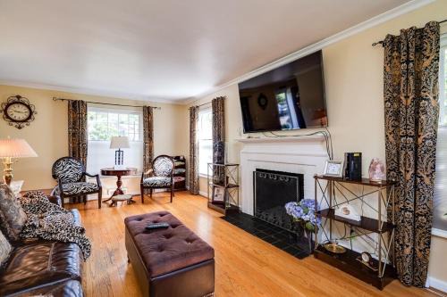 W Kettering 3BR Gourmet Kitchen & Large Yard