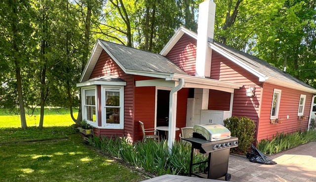 Walk to everything from this 1 Bedroom House
