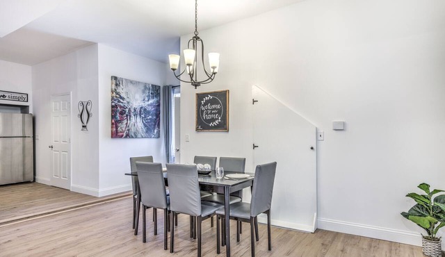 Walkable Studio in Central West End | Near Barnes Jewish | St. Louis MO