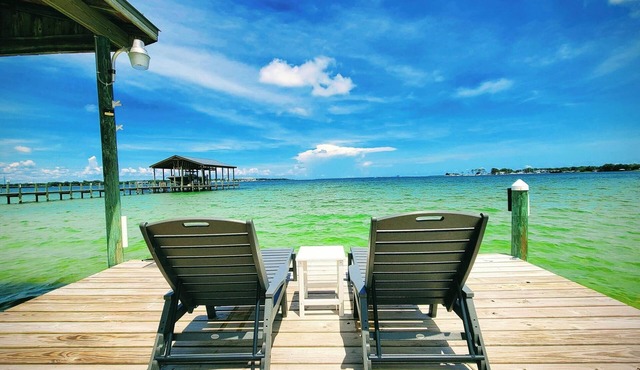 Waterfront Bliss Beach Cottage