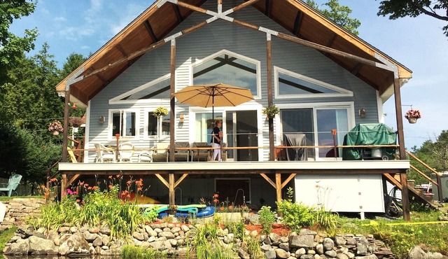 Waterfront House/Ski House Just Outside Franconia Notch Natures Paradise