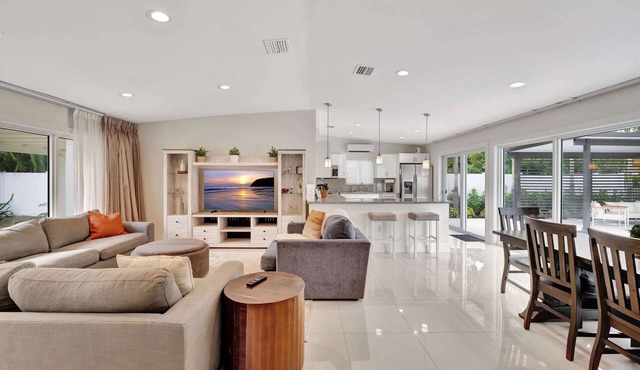 Waterfront Oasis w/Enclosed Pool!