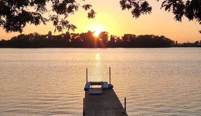 Welcome to your perfect getaway on All Sports Sand Lake