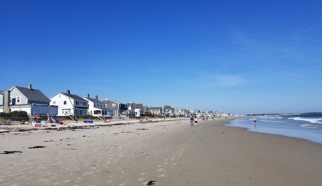 Wells /Ogunquit line. Sleeps 4 in Wells
