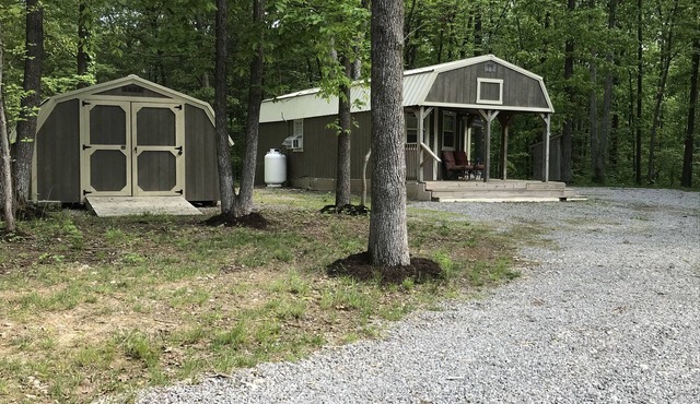 Whispering Oaks - Cozy cabin in the woods