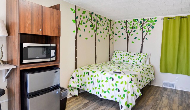 Whitehall Cottages Boutique Motel - Full Beds