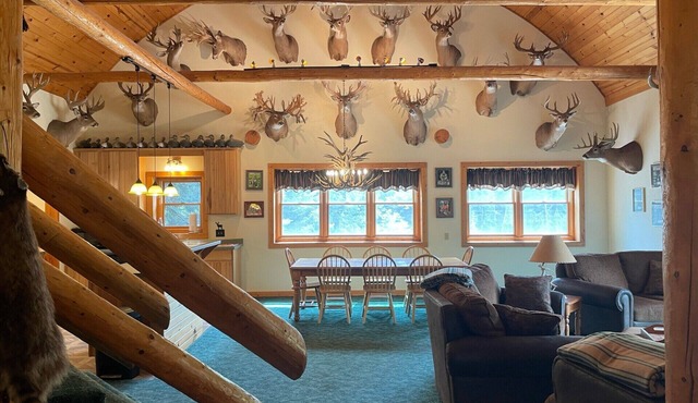 Wild Rivers Whitetails Lodge