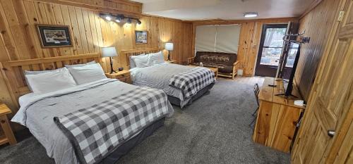 Willard Munger Inn