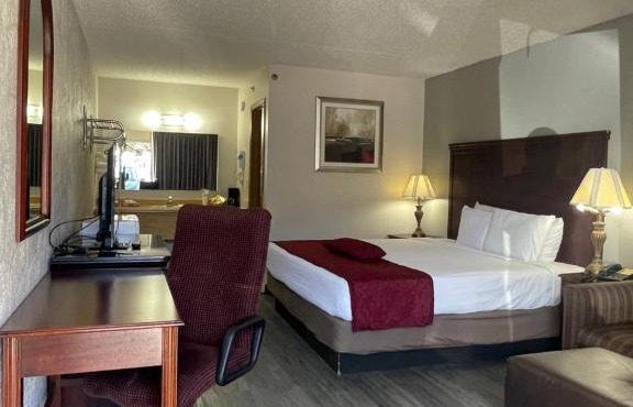 Willow Tree Inn Branson in Branson