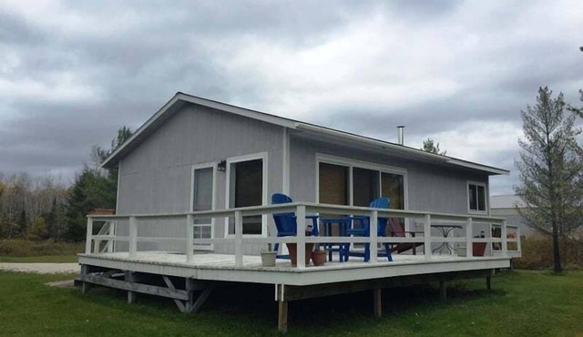 Willows - 2 Bed/1 Bath Cabin minutes from Downtown