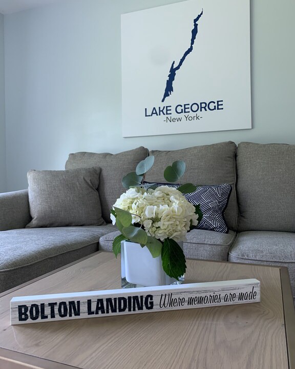 Photo of Livingroom in Bolton Landing