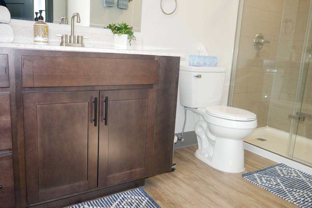 Photo of Bathroom in Central Business District