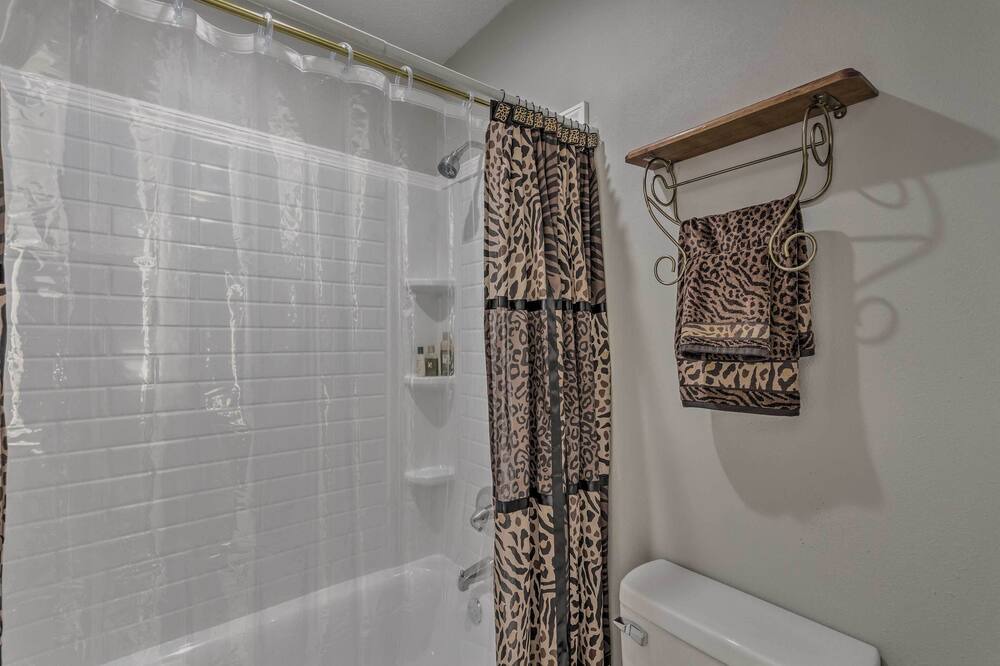 Photo of Bathroom in East Pensacola Heights