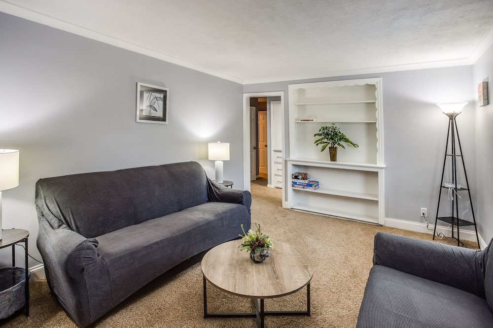 Photo of Livingroom in Rochester