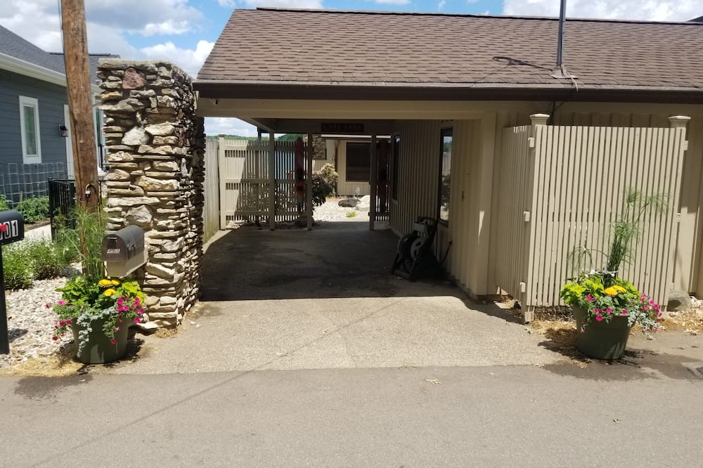 Photo of Outdoor in South Gull Lake
