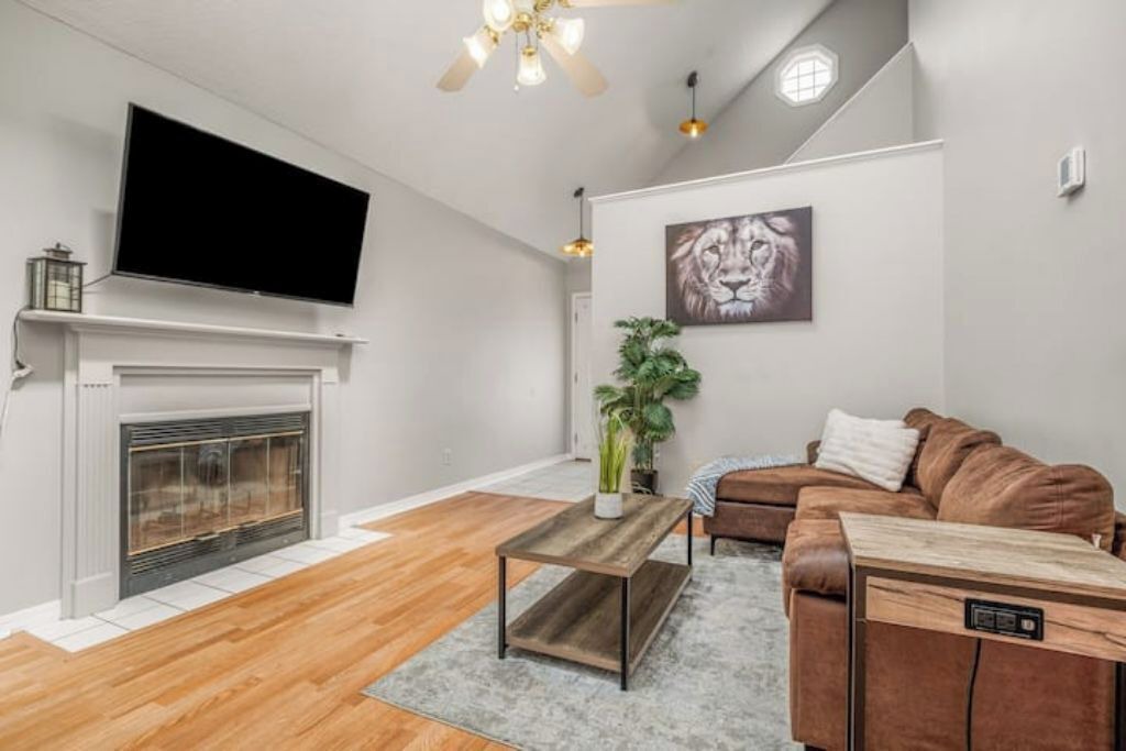 Photo of Livingroom in Myrtle Grove