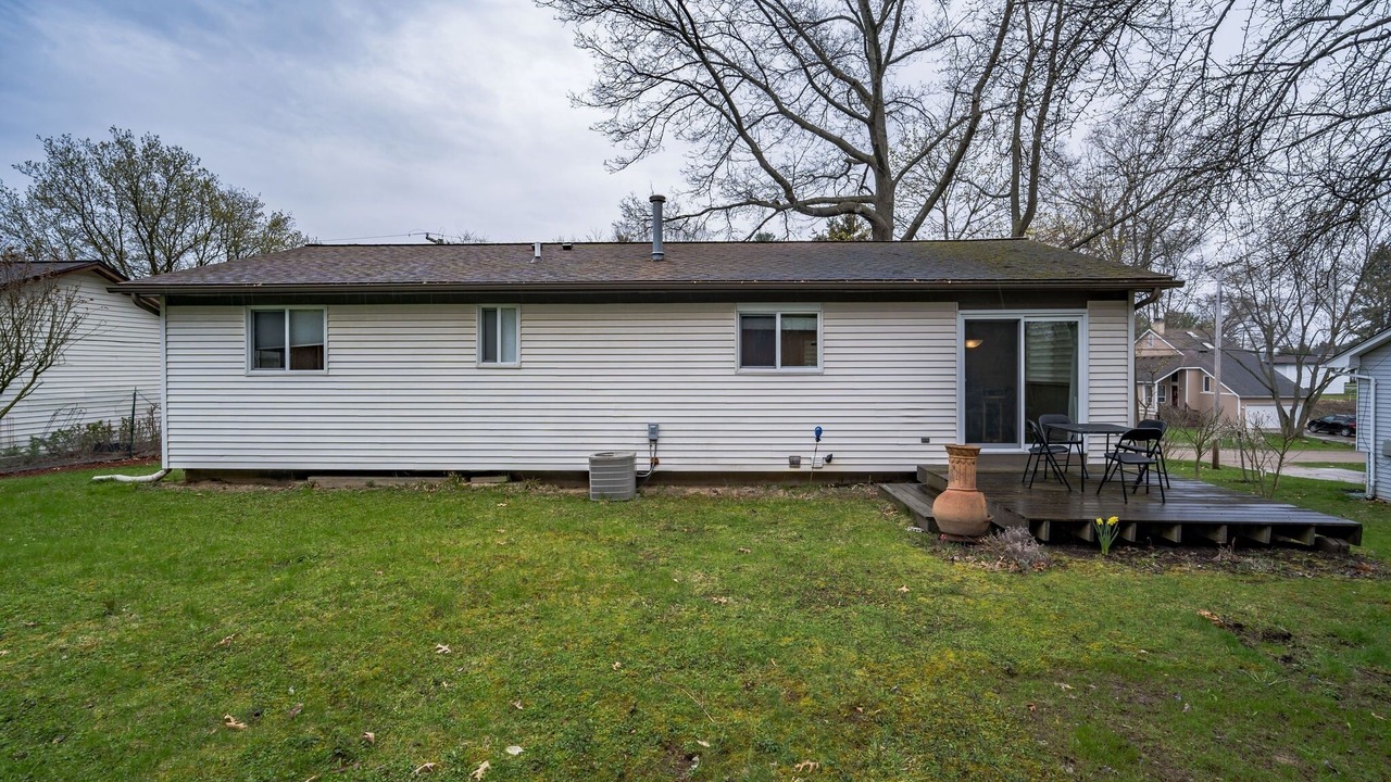 Photo of Outdoor in West Bloomfield