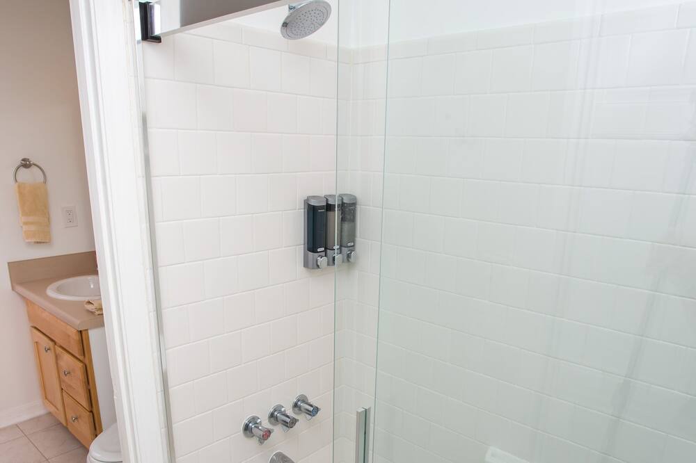 Photo of Bathroom in East Pensacola Heights