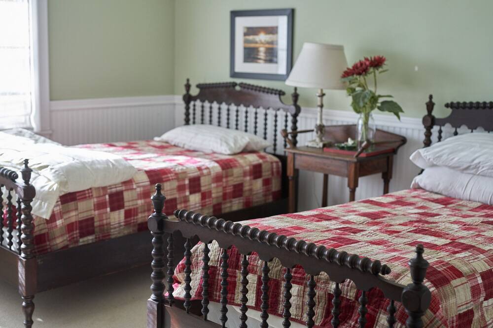 Photo of Bedroom in Leland